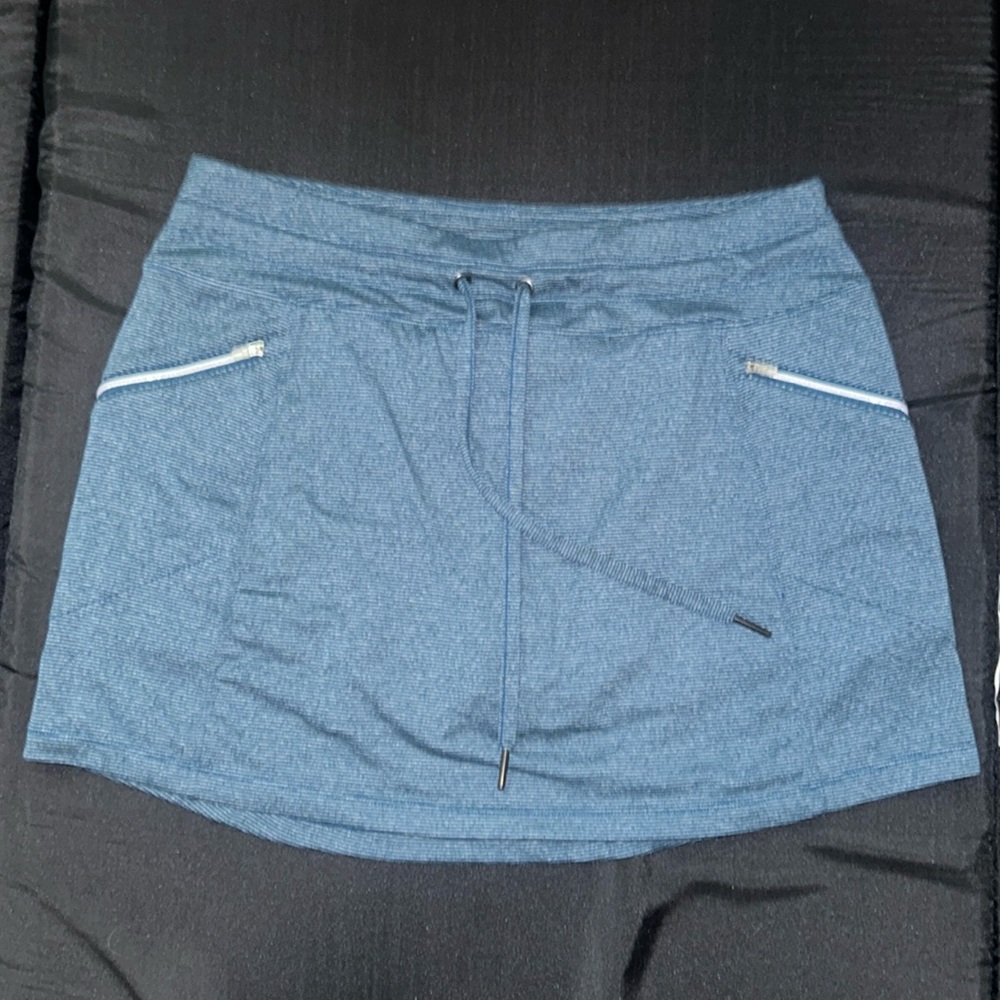 Kyodan women’s tennis / golf skirt